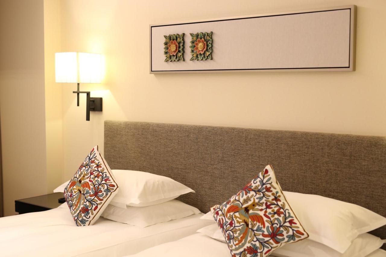 Ssaw Boutique Hotel Shanghai Yilin Bagian luar foto